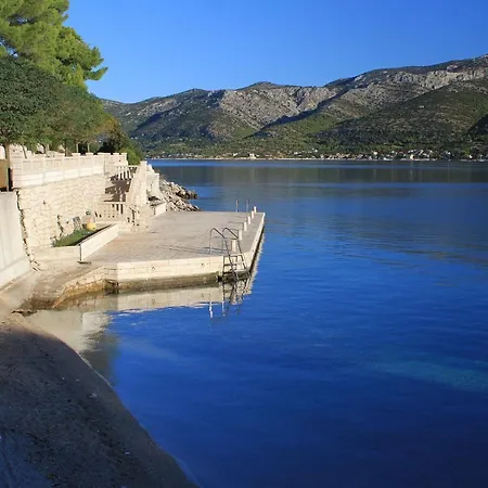 Apartments By The Sea Medvinjak, Korcula - 550 Korcula Town